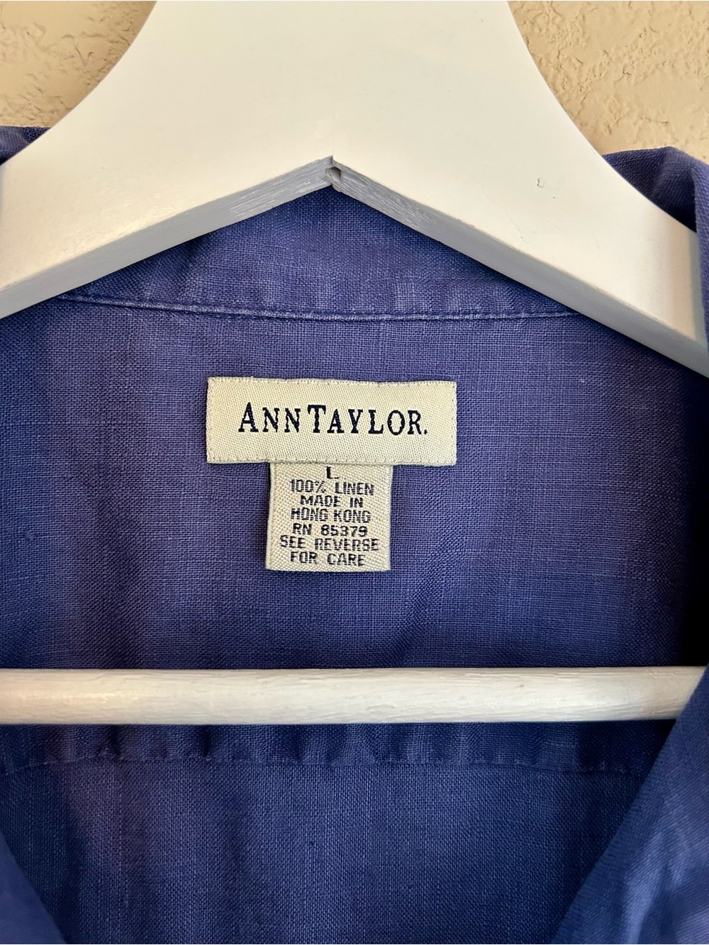 Classic 100% Linen Button-Down Blouse in Royal Blue Classic Ann Taylor Old Money - Picture 4 of 8